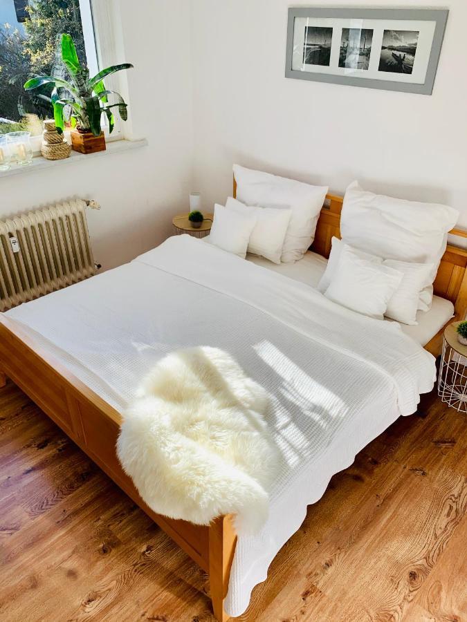 An Der Uniklinik, Apartment Mit Eigener Kueche Und Renoviertem Badezimmer, Zentrale Lage Хомбург Экстерьер фото
